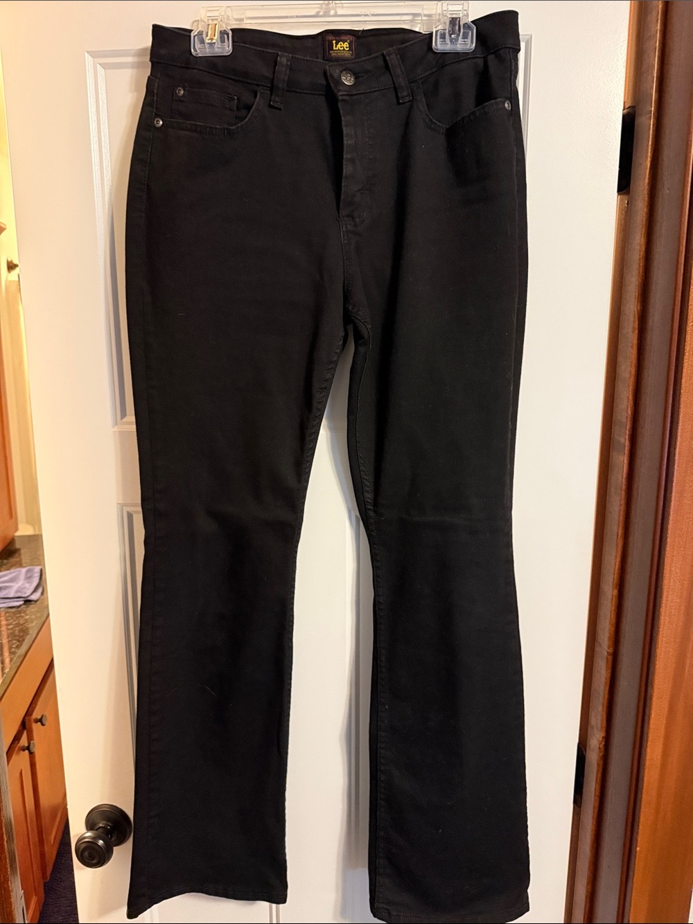 Lee Women’s Black Bootcut Jeans